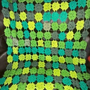 VTG handmade crochet granny square afghan blanket shades of green throw blanket